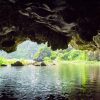 Ninh Binh Tour: Tam Coc & Mua Cave Adventure