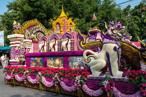 le-hoi-hoa-o-chiang-mai-thai-lan-2515